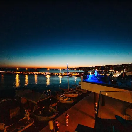 The Loza - Seaside Festival Hotel-2