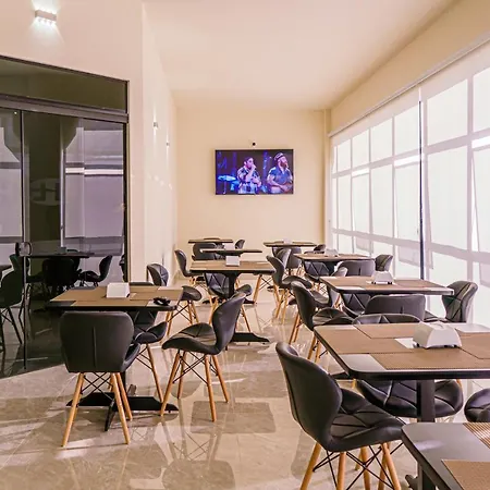 Hotel Lago Araras-2