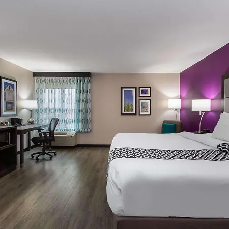 La Quinta By Wyndham Effingham-3