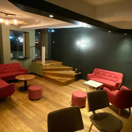 Hotel Le Miredames-3