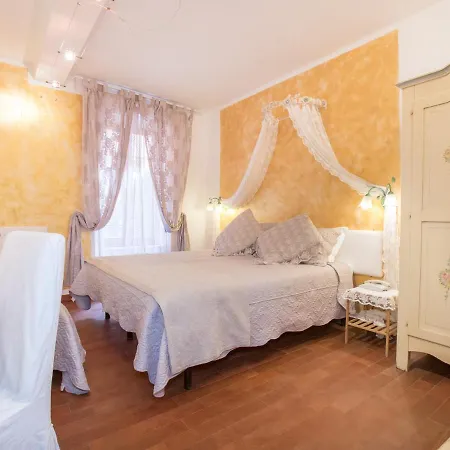Hotel Marina-3