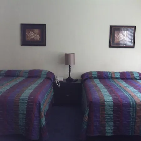 Lombardy Inn Hotel-2