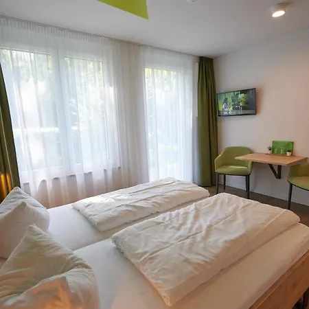 Busses Guesthouse-3