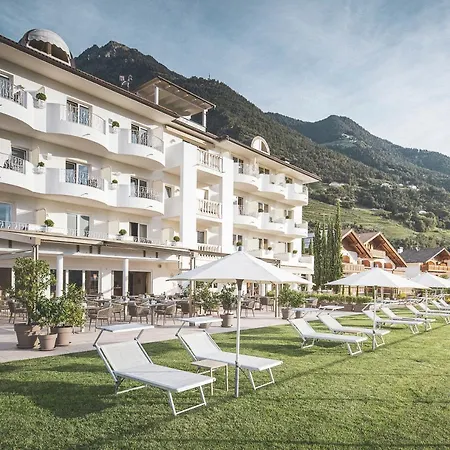 Hotel Maria Theresia Adults-Only-3