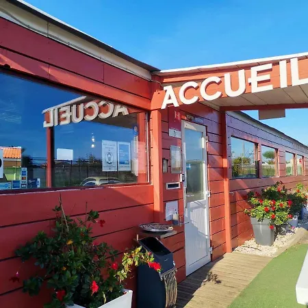 Hôtel Acajou-2