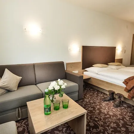 Hotel Puint-3