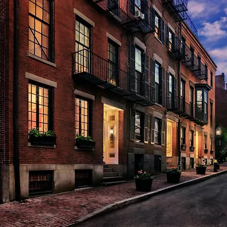 Charming & Stylish Studio On Beacon Hill #2-3