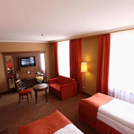 GRAND HOTEL Kielce-2