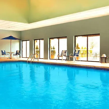 Baymont By Wyndham Meriden-2