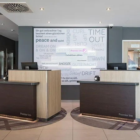 Holiday Inn Express - Freiburg - City Centre-3