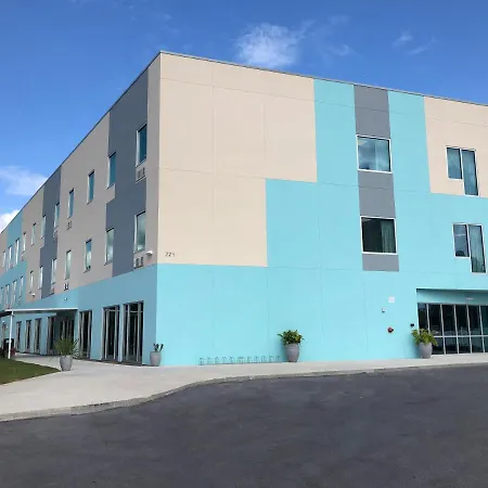 Travelodge By Wyndham Panama City Beach / Beachfront-3