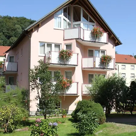 Hotel-Garni Elbgarten Bad Schandau-2