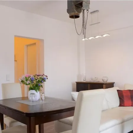 Appartment Ferienwohnung mit großer Terrasse Ohlerich Speicher Wismar-2