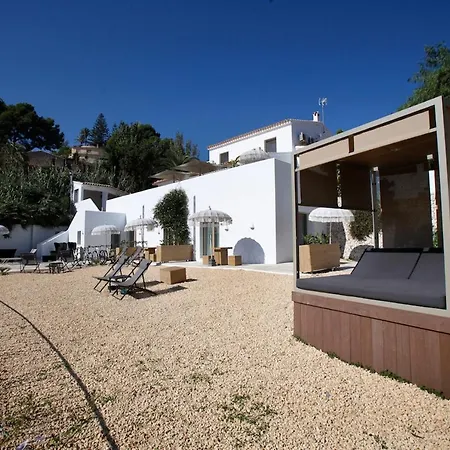 Abeniss Boutique B&B-2