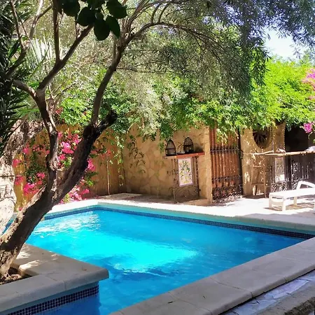 Alojamientos La Casa de Piedra-3
