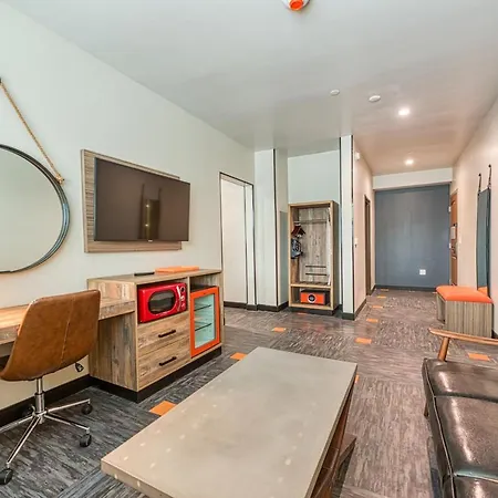Hotel Lexen Newhall & Santa Clarita - Near Six Flags Magic Mountain-2
