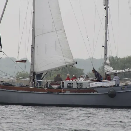 Privé B&B Zeilboot Noorderlicht-3