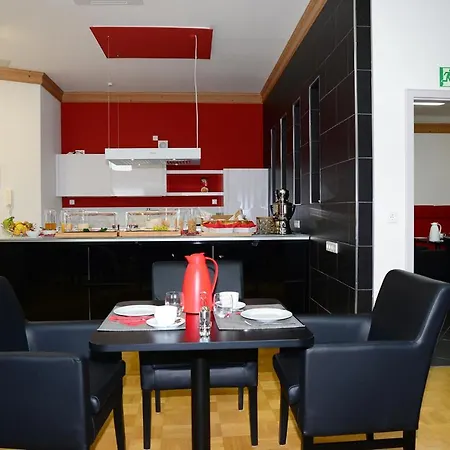 Residence Am Weinberg / Travellers Hotelbetriebs Gmbh-3