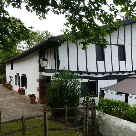 Maison d'hôtes de charme ttakoinenborda-2