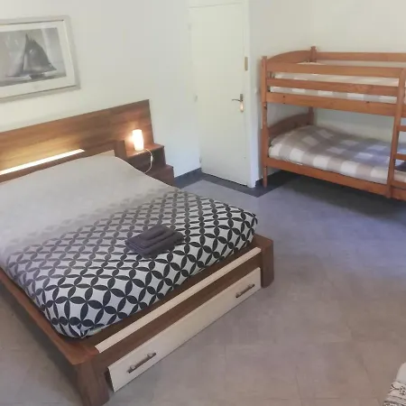Chambre D'Hôtes De La Roche Tremblante-2