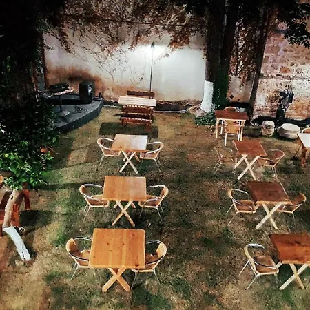 Otel Wood House-3