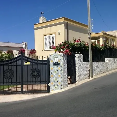Bed&Breakfast Angolo Fiorito-3