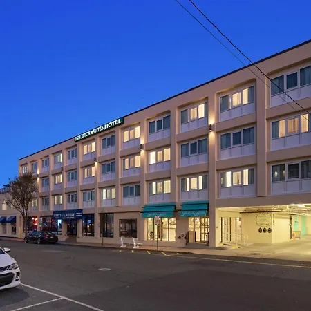 Brighton Suites Hotel-2