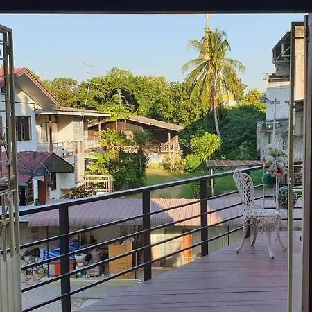 Little Guest House Hotel-2