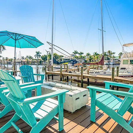 Latitude 26 Waterfront Boutique Resort - Fort Myers Beach-2