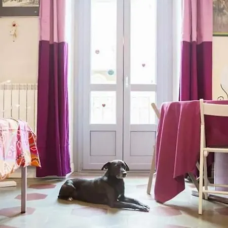 Casa Dani&Swing Bed&Books-2