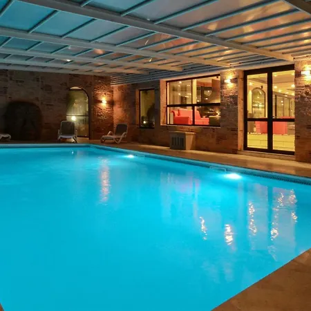 Clos La Boetie & Spa-2