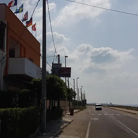 B&B Miramare-3