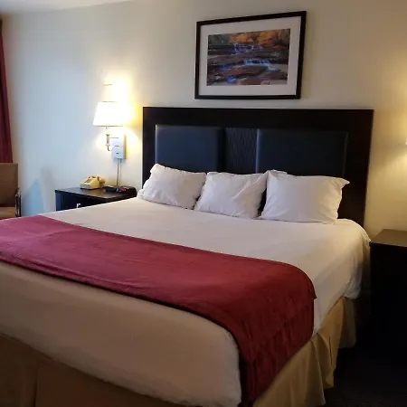 Ramada By Wyndham Washington-3