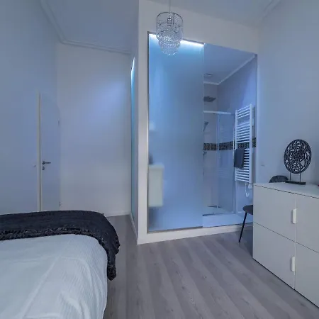 Executive Single Room With En-Suite In Guest House City Centre-3