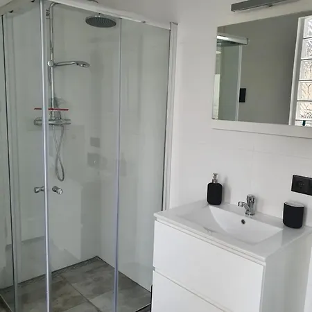 Studio Adanni-2