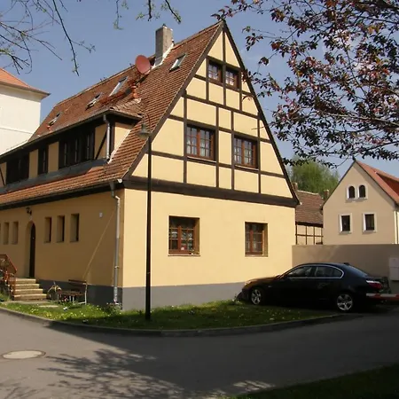 Hotel Pension zu Dresden Altpieschen-3