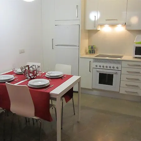 Apartamentos Living Valencia-Vitoria-3
