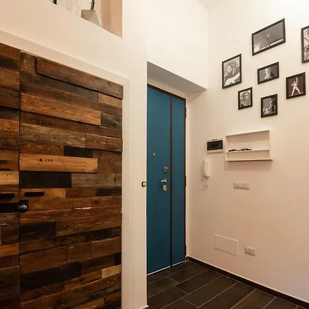 Suite 39-2