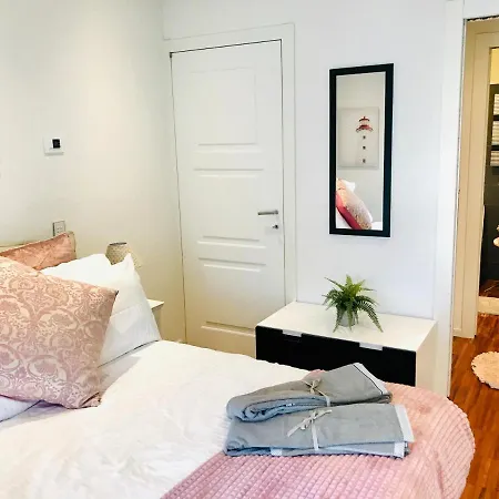 Sweet & Cosy Room Next To The Beach-2