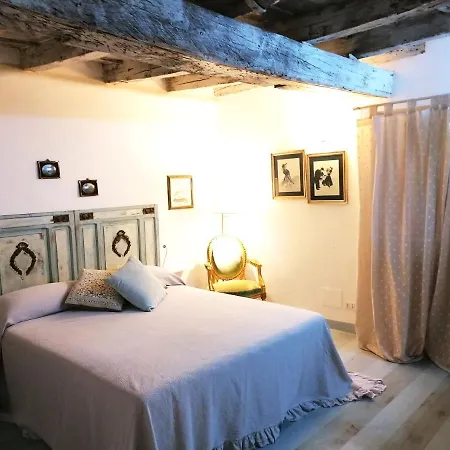 Corte Delle Camelie Bed And Breakfast-2