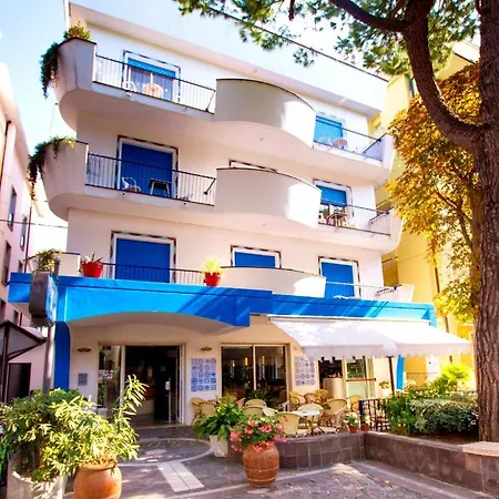 Hotel Adria B&B - Colazione fino alle 12-3