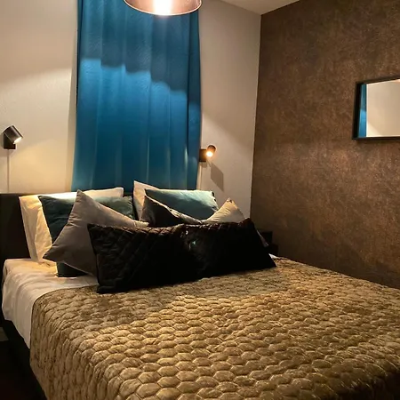 B&B By The C-2