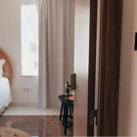 Joy Beach House-3