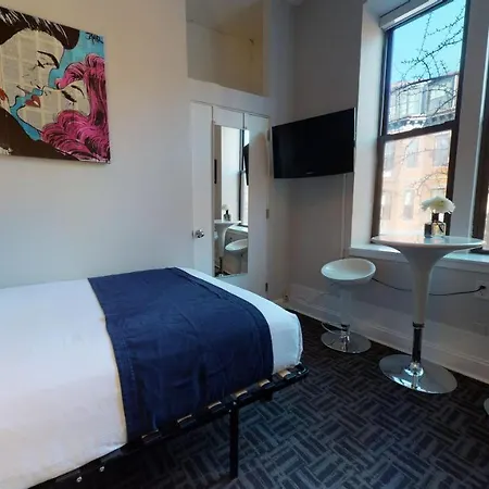 Stylish Downtown Studio In The Southend, C.Ave #43-2