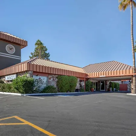 Best Western Plus Papago Inn & Resort-3