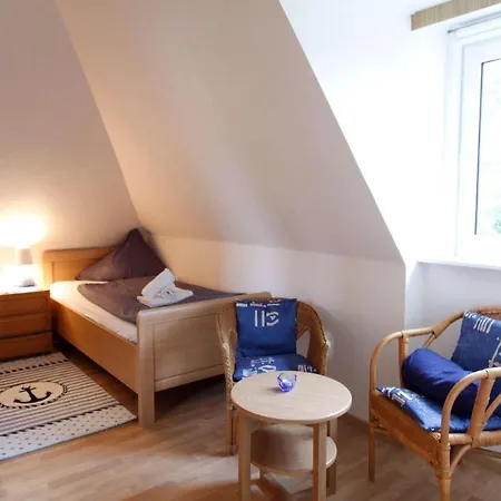 Ferienwohnung Floppy Hansi OG 2-2