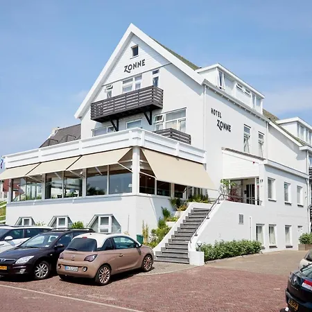 Hotel Zonne-3