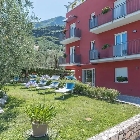 Appartamenti Residence La Pergola-3