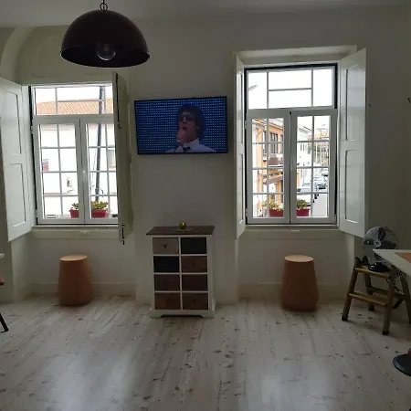 Cork Train Station Guesthouse-2