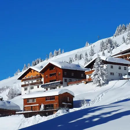 Haus Furka-2